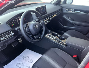 Honda Civic 2.0e:HEV Sport