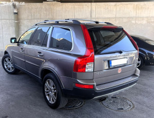 Volvo XC90 2.4 D5 AWD 1.majitel