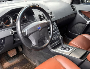 Volvo XC90 2.4 D5 AWD 1.majitel