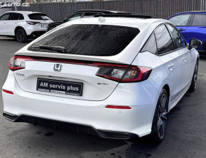 Honda Civic 2.0e:HEV Advance