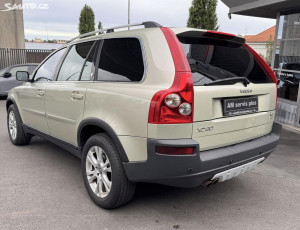 Volvo XC90 4.4 V8