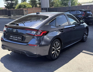 Honda Civic 2.0e:HEV Elegance