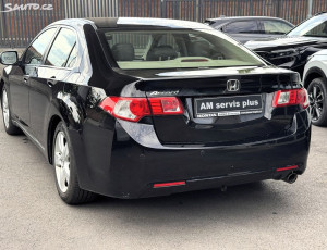 Honda Accord 2.0i-VTEC Executive AT