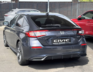 Honda Civic 2.0e:HEV Sport